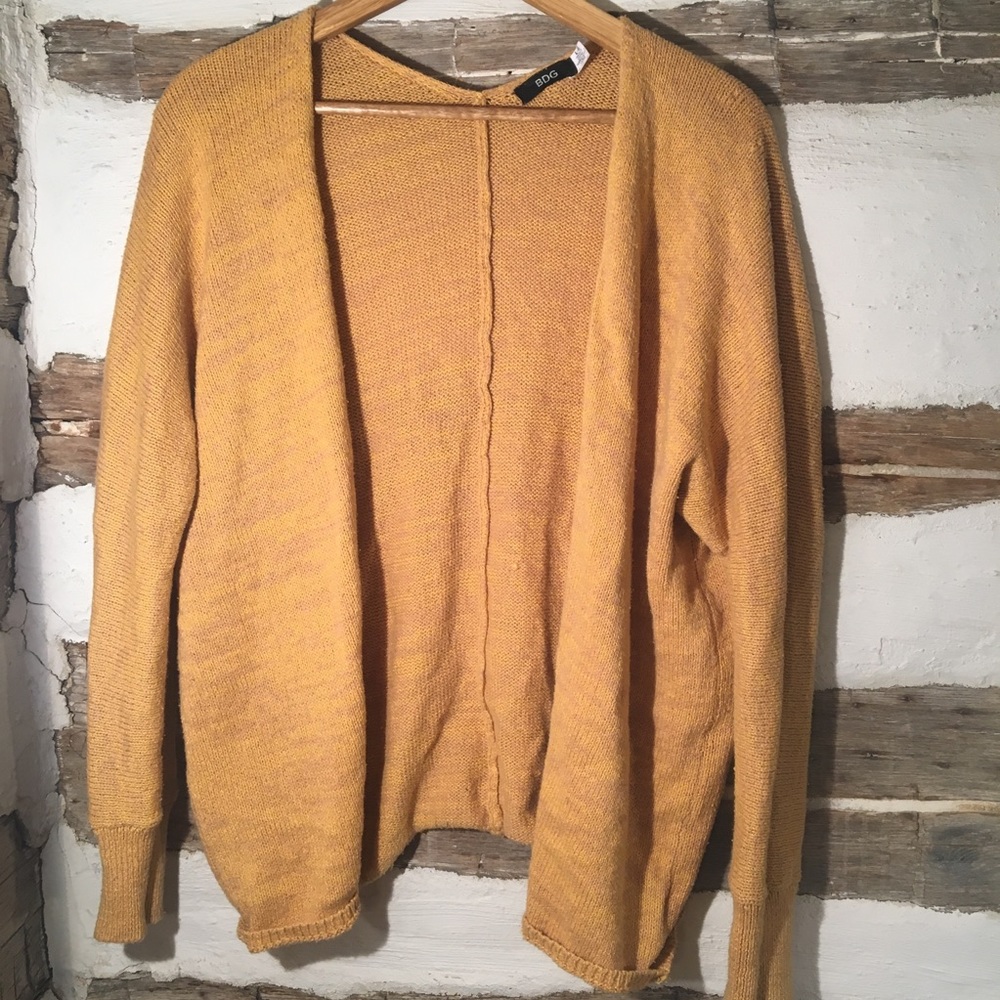 2 BDG 🍉 Urban Outfitters Cardigans Large Comfy